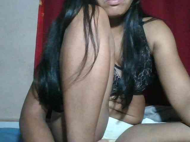 Keziah34 webcam