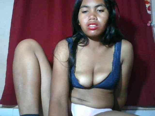 Keziah34 webcam