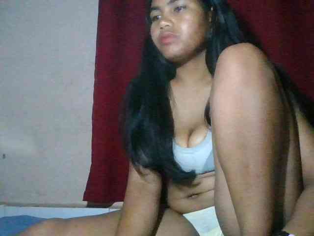 Keziah34 webcam