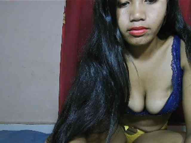Keziah34 webcam