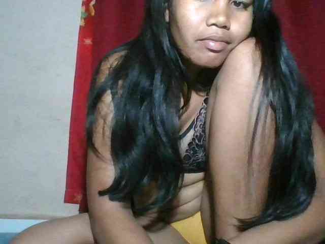 Keziah34 webcam