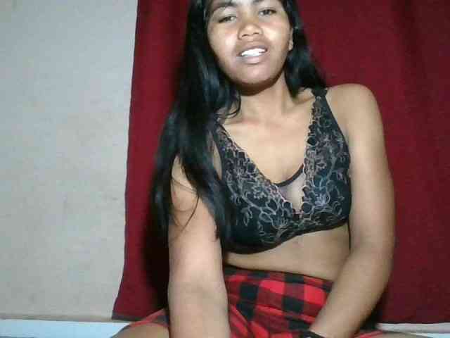 Keziah34 webcam