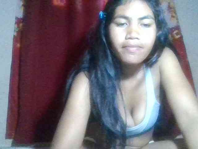 Keziah34 webcam