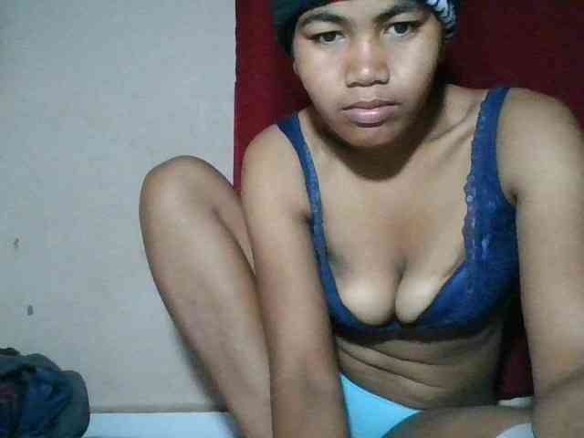 Keziah34 webcam