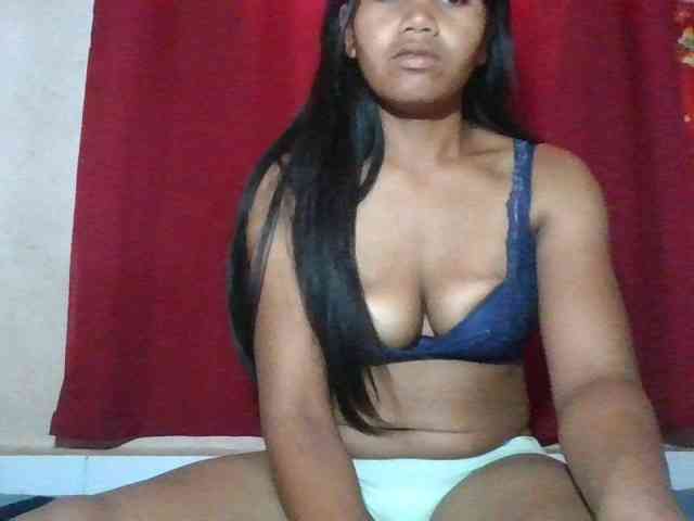 Keziah34 webcam