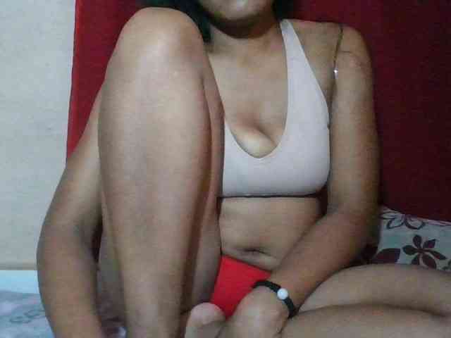 Keziah34 webcam