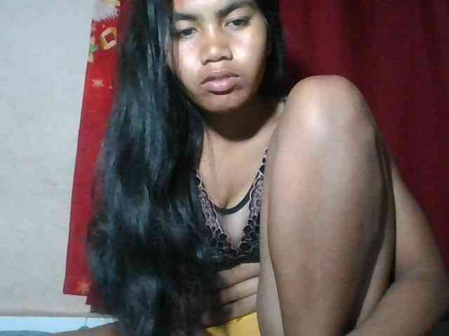 Keziah34 webcam