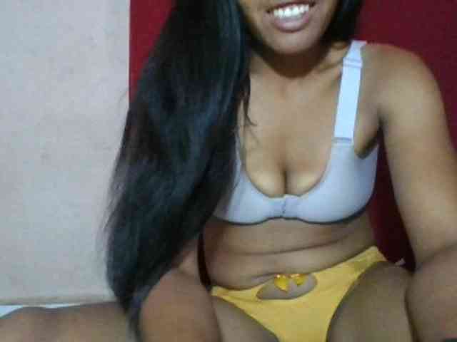 Keziah34 webcam