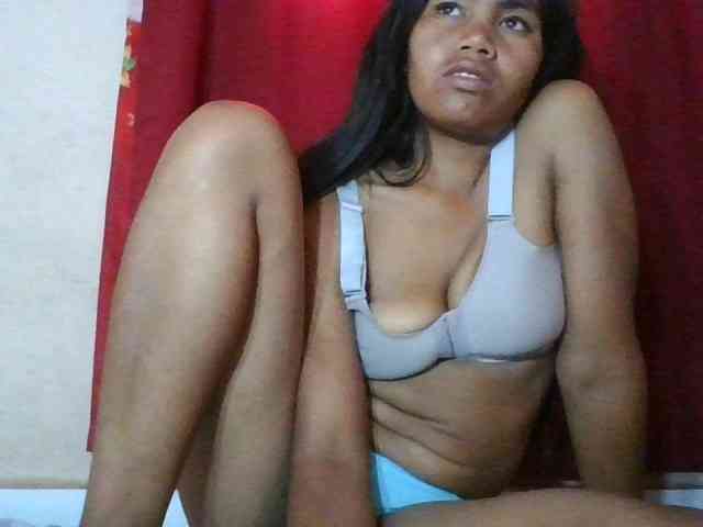 Keziah34 webcam