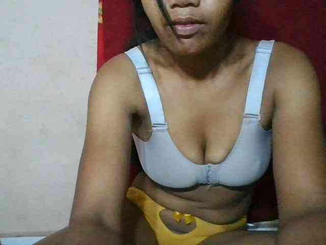 Keziah34 webcam