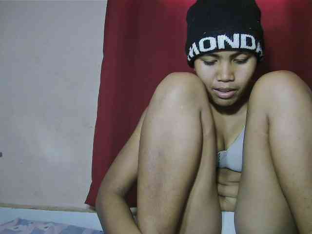 Keziah34 webcam