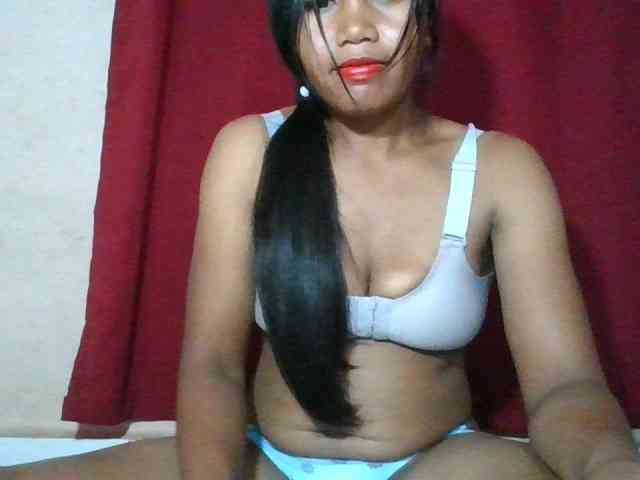 Keziah34 webcam