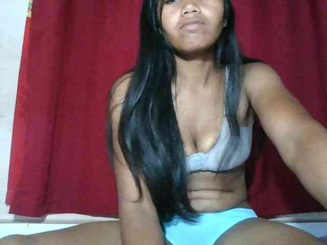 Keziah34 webcam