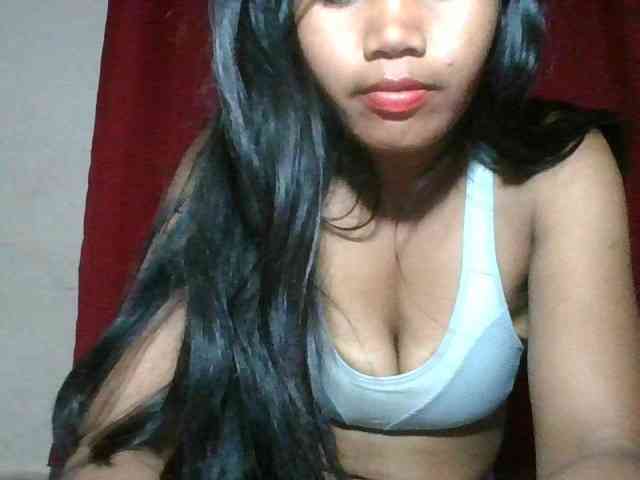 Keziah34 webcam