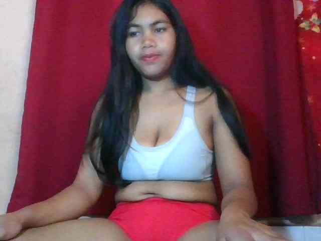 Keziah34 webcam