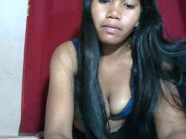 Keziah34 webcam