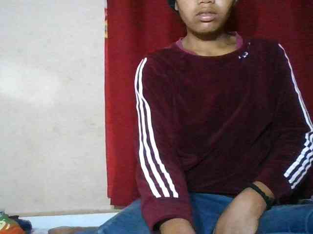 Keziah34 webcam