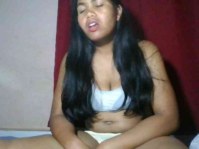 Keziah34 webcam