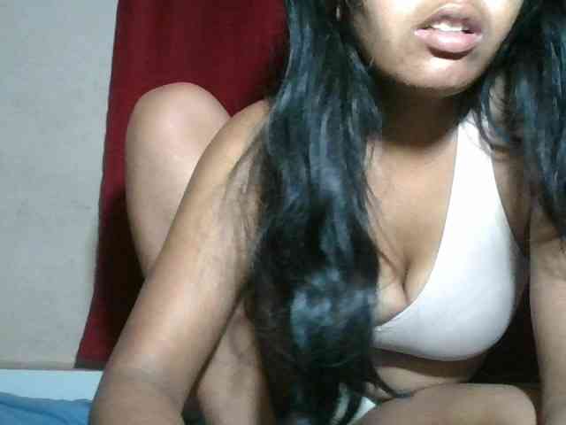 Keziah34 webcam