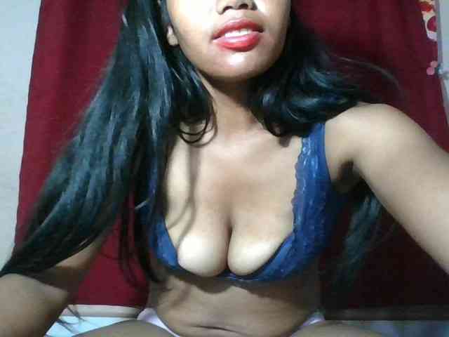 Keziah34 webcam