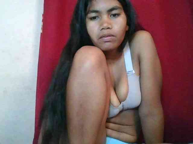 Keziah34 webcam