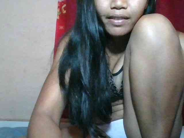 Keziah34 webcam