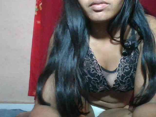 Keziah34 webcam