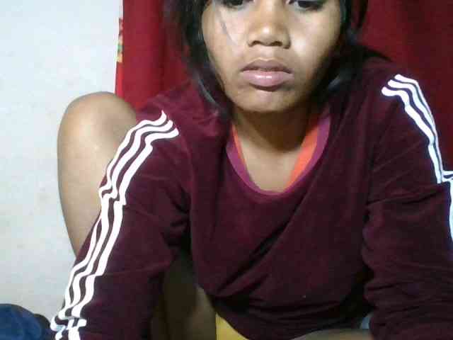 Keziah34 webcam