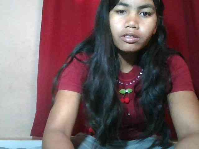 Keziah34 webcam