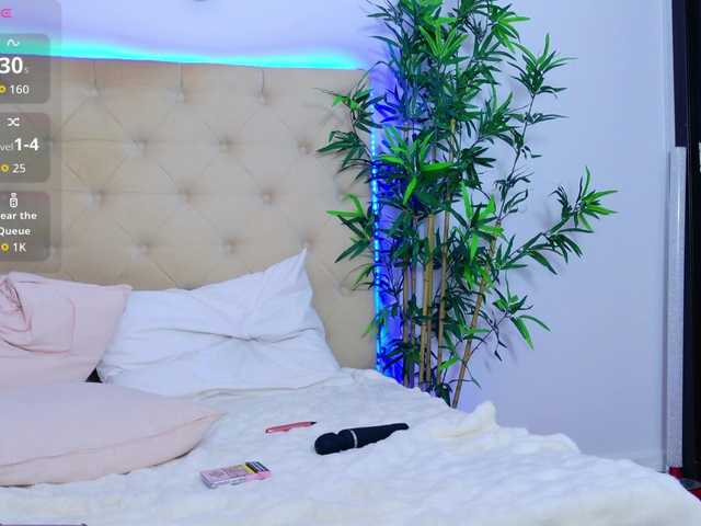 TemptingLuna live cam on BongaCams