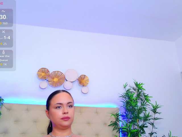 TemptingLuna live cam on BongaCams