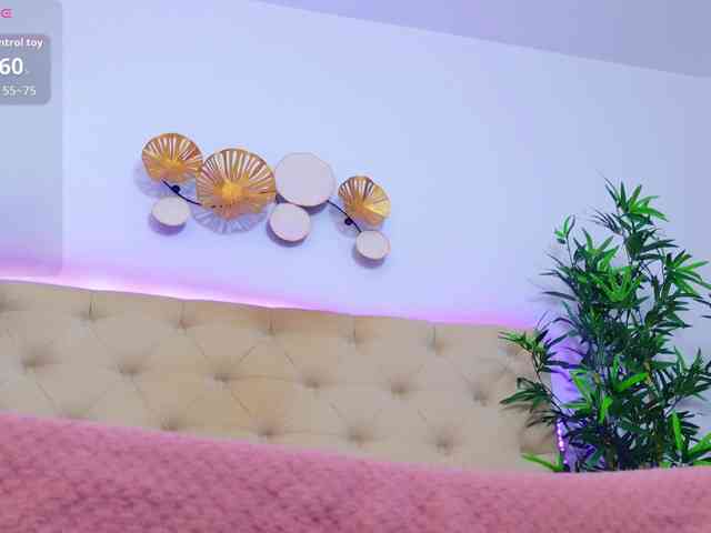 TemptingLuna Sex Cam Show