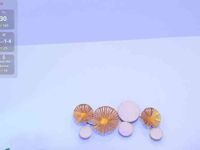 TemptingLuna webcam