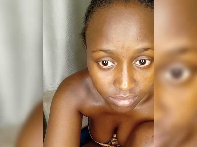 Sweetie1234 live cam on BongaCams
