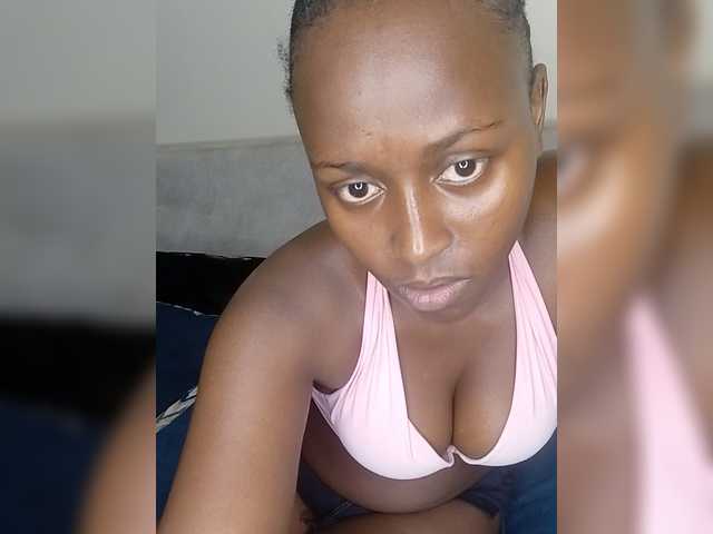 Sweetie1234 live webcam show