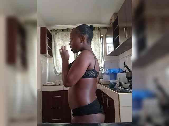 Sweetie1234 webcam