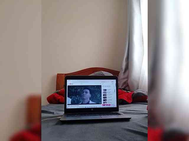 Sweetie1234 webcam