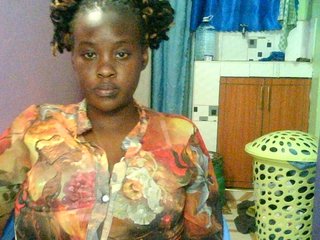Sallyanne8's Live Webcam