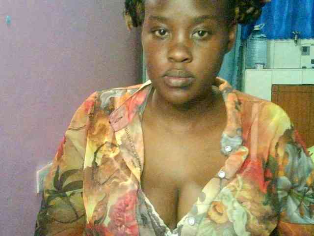 Sallyanne8 webcam