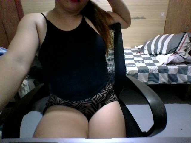 sexyhotjen live cam on BongaCams