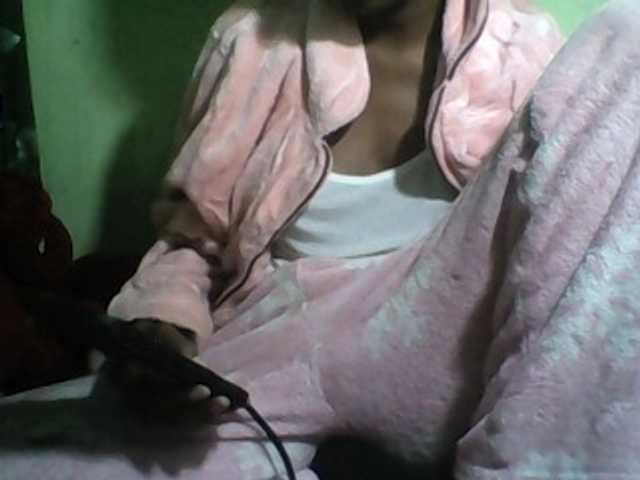 kitiah cam belle