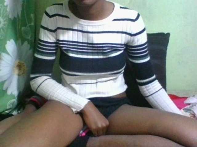 Kitiah live cam on BongaCams