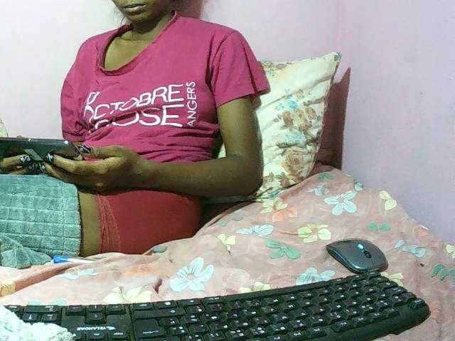 Kitiah live cam on BongaCams