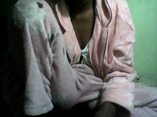 Kitiah live cam on BongaCams