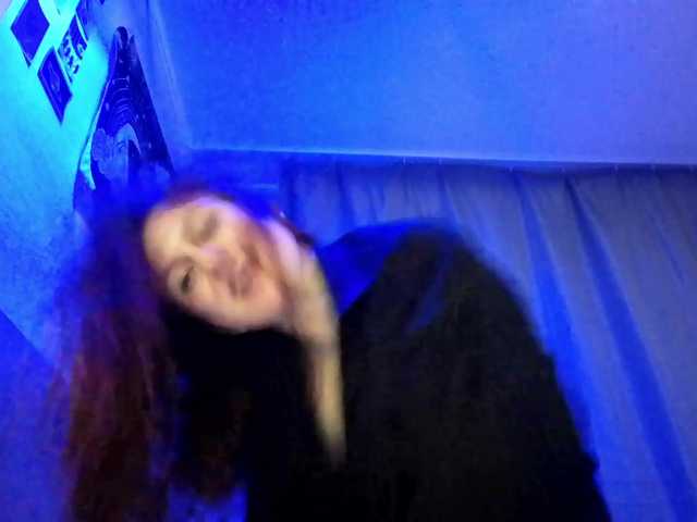 LoiseLovetto live cam on BongaCams