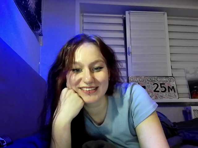 LoiseLovetto live cam on BongaCams
