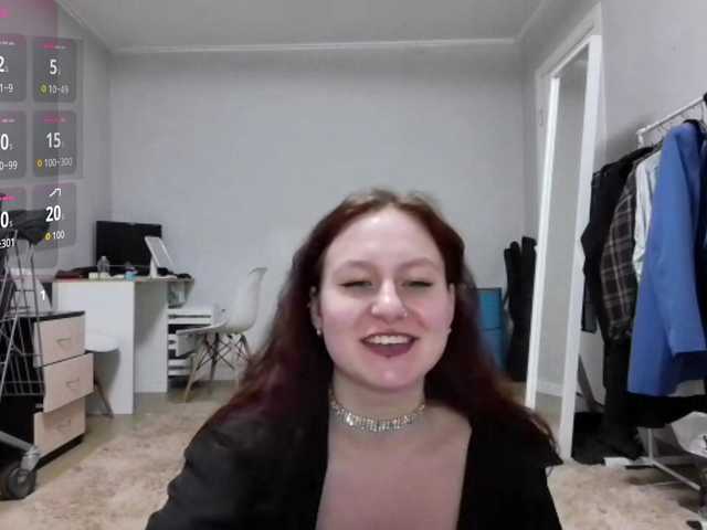LoiseLovetto live cam on BongaCams