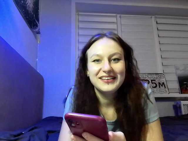 LoiseLovetto live cam on BongaCams