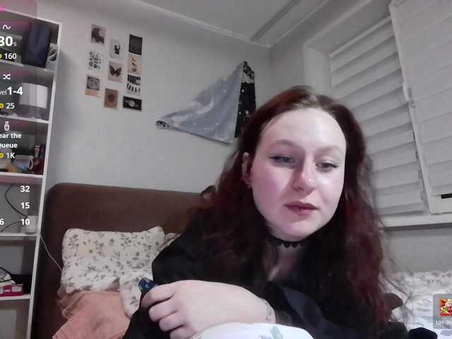 LoiseLovetto live cam on BongaCams