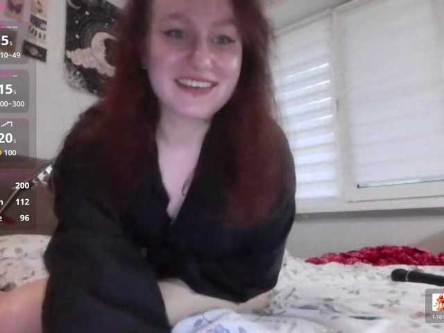 LoiseLovetto live cam on BongaCams